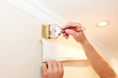Pose de papier peint à Châlette-sur-Loing — revêtements muraux et toiles de verre